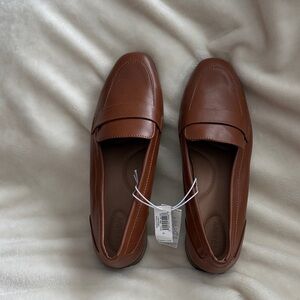 Old Navy Women's Brown Loafers